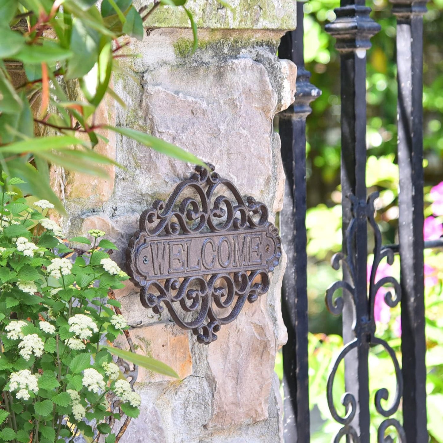 Vintage Style Cast Iron Wall Mount Welcome Sign